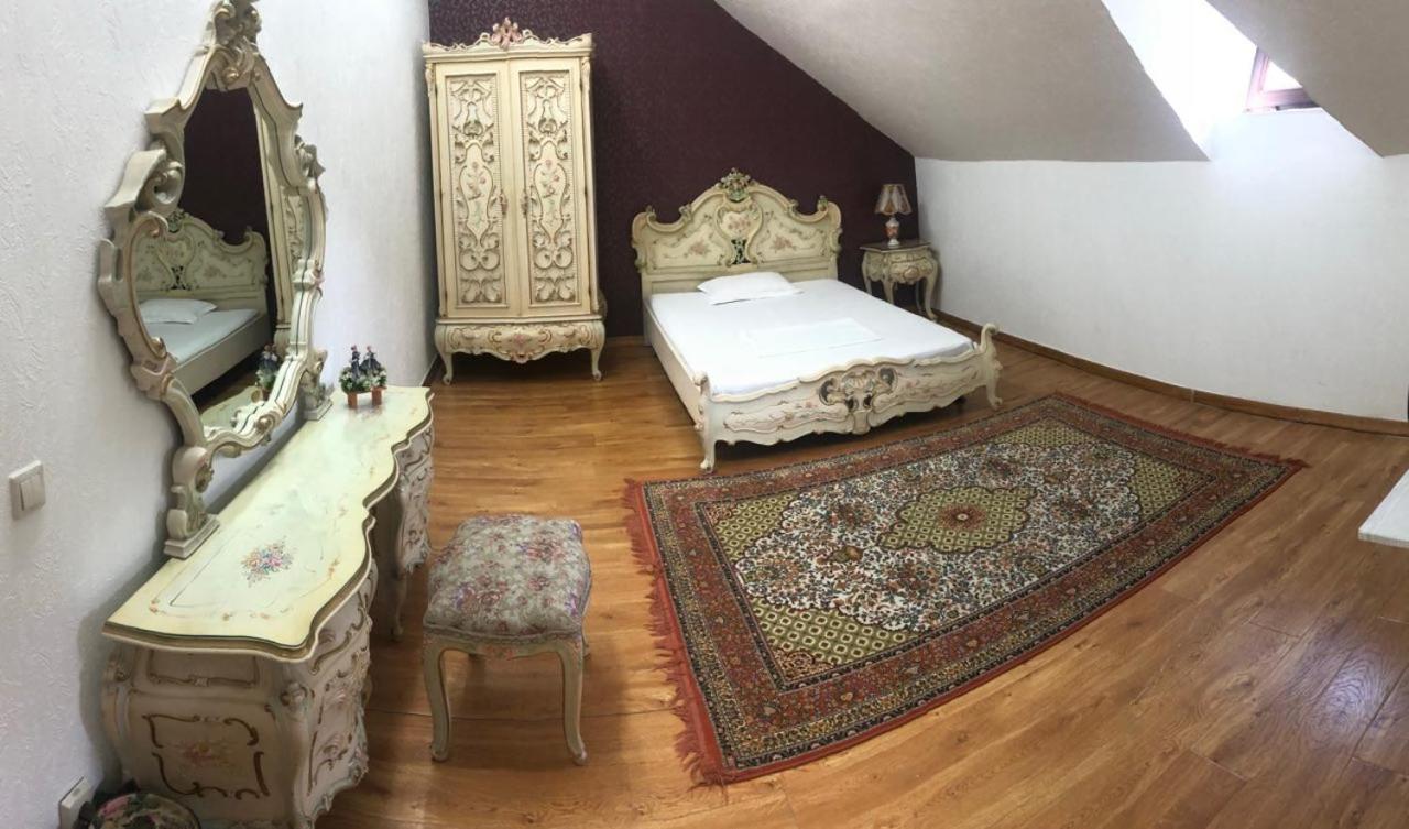 Hostel Rodem House Biškek Exteriér fotografie
